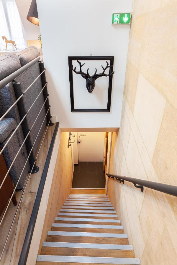 Suite Appart Place Versepuy ช็องตียี ภายนอก รูปภาพ
