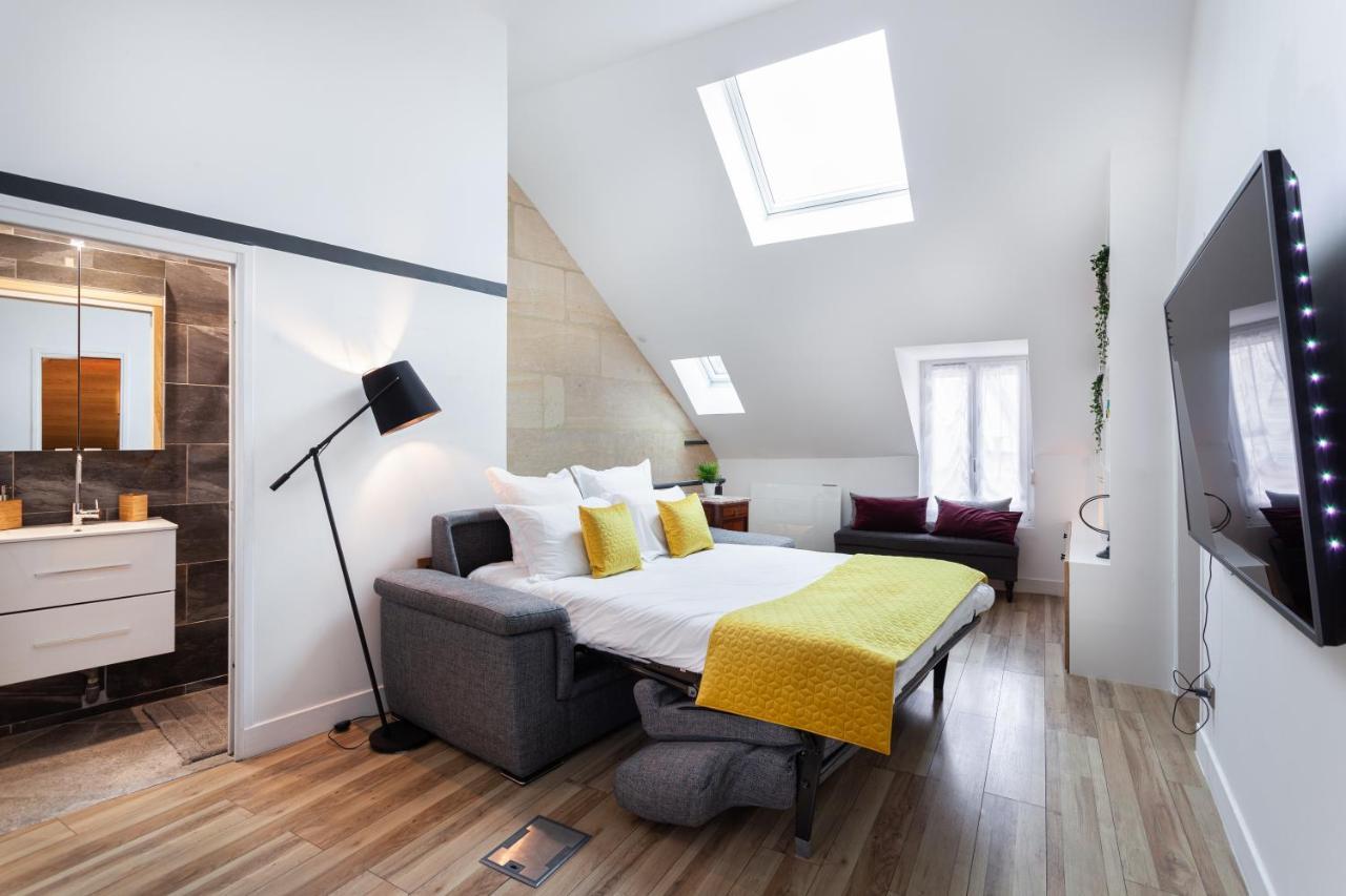 Suite Appart Place Versepuy ช็องตียี ภายนอก รูปภาพ